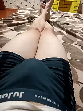 Snapshot of red_red00 chatting on February 6, 2025, 5:51 pm red red00 online show from February 6, 2025, 5:51 pm