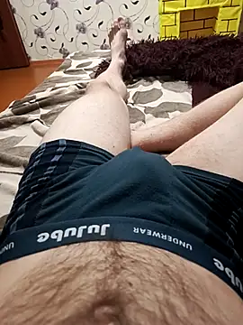 Snapshot of red_red00 chatting on February 19, 2025, 8:20 pm red red00 online show from February 19, 2025, 8:20 pm