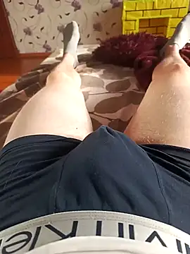 Snapshot of red_red00 chatting on March 12, 2025, 2:01 pm red red00 online show from March 12, 2025, 2:01 pm