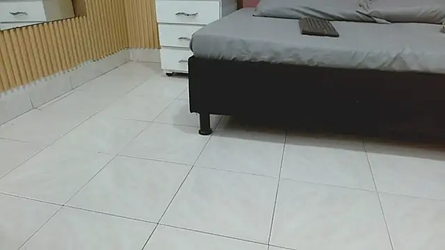 Snapshot of Luciana_Hardman chatting on February 4, 2025, 7:22 pm Luciana Hardman online show from February 4, 2025, 7:22 pm