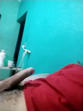 G0stragos online show from October 17, 2025, 7:55 am