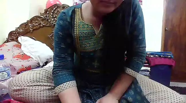 LovelyRose69 online show from March 14, 2025, 4:51 pm