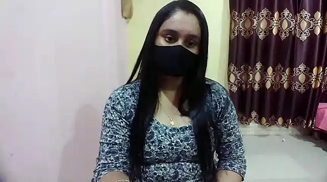 LovelyRose69 online show from December 9, 2024, 3:33 pm