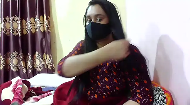 LovelyRose69 online show from January 12, 2025, 1:48 pm