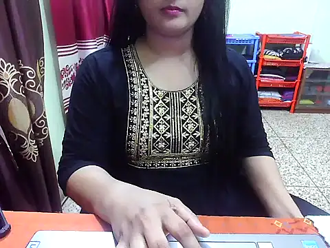 LovelyRose69 online show from November 1, 2025, 11:59 am