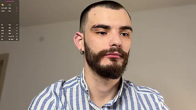 xteddy bear online show from November 27, 2025, 3:12 pm