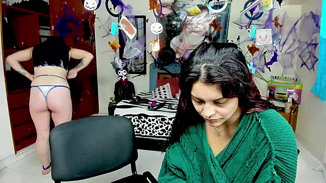 Snapshot of jeyloveebony chatting on October 29, 2025, 1:21 pm jeyloveebony online show from October 29, 2025, 1:21 pm