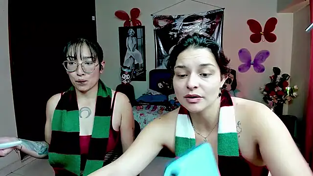 Snapshot of jeyloveebony chatting on November 27, 2025, 1:44 pm jeyloveebony online show from November 27, 2025, 1:44 pm