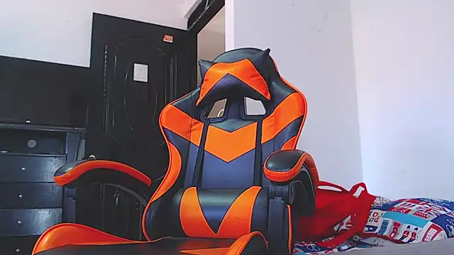 ADAM HOT online show from February 14, 2026, 9:48 pm