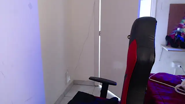 Maximesex online show from November 20, 2025, 1:45 pm