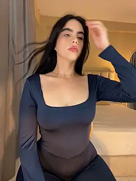 Snapshot of Mavi_Coless chatting on October 4, 2025, 1:40 am Mavi Coless online show from October 4, 2025, 1:40 am