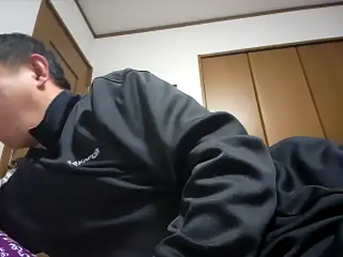 Snapshot of 07YUKIO chatting on March 16, 2025, 2:22 pm 07YUKIO online show from March 16, 2025, 2:22 pm