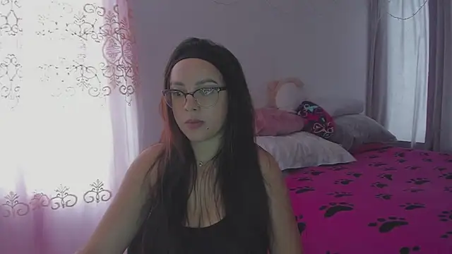 HARLEYNAPIER online show from January 11, 2026, 3:19 pm