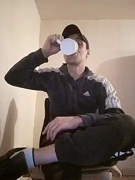 kx93 online show from February 12, 2026, 6:35 am