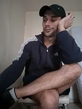 kx93 online show from December 21, 2025, 11:56 am