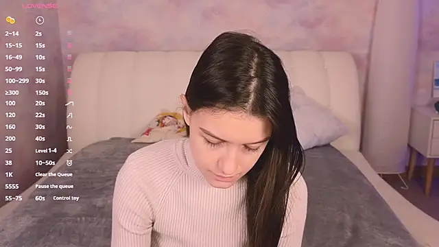 Snapshot of Alice__grace chatting on January 26, 2025, 10:24 pm Alice  grace online show from January 26, 2025, 10:24 pm