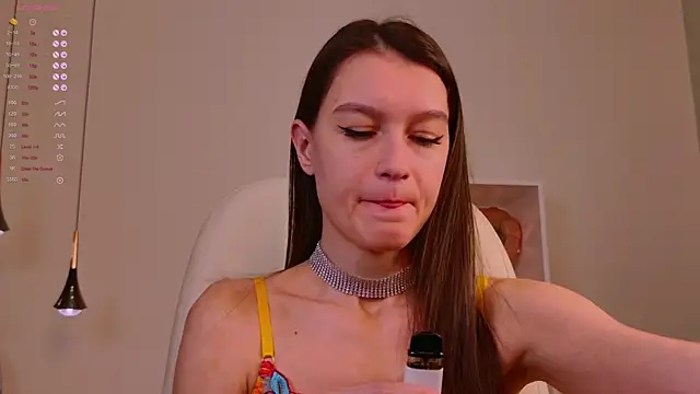 Snapshot of Alice__grace chatting on January 31, 2025, 4:47 am Alice  grace online show from January 31, 2025, 4:47 am