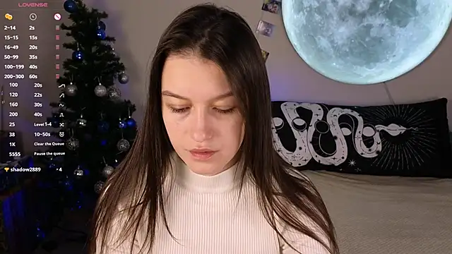 Snapshot of Alice__grace chatting on January 17, 2025, 10:01 pm Alice  grace online show from January 17, 2025, 10:01 pm