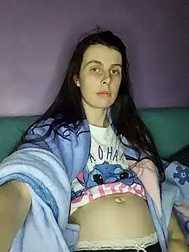 chachalette444 online show from February 18, 2025, 8:25 pm