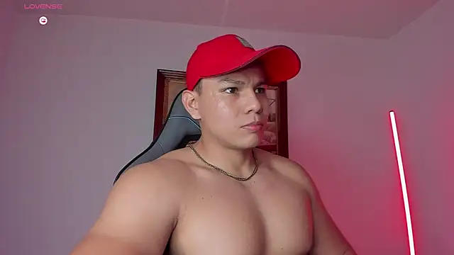 Snapshot of RoyConstance chatting on November 9, 2025, 4:49 am RoyConstance online show from November 9, 2025, 4:49 am