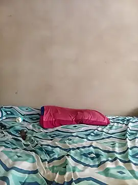 Hot-Assy online show from November 1, 2025, 12:54 pm