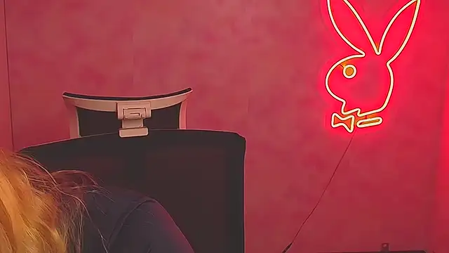 Snapshot of Milka_kiss_ chatting on March 18, 2025, 6:50 am Milka kiss online show from March 18, 2025, 6:50 am