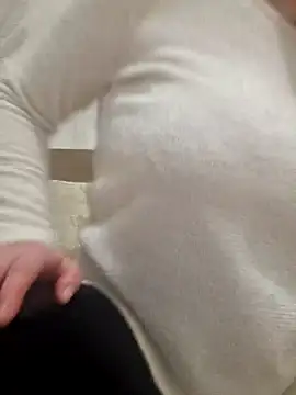  tasechka  online show from February 5, 2025, 4:58 pm