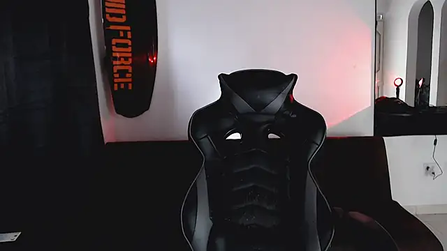 liz-beths online show from October 27, 2025, 7:48 pm