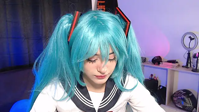 liz-beths online show from November 20, 2025, 10:31 pm