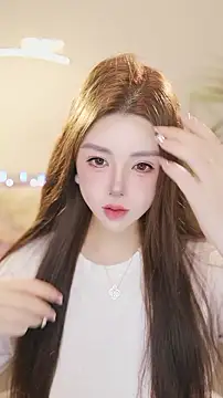 Snapshot of Qiaoqiao_ chatting on June 18, 2026, 4:01 pm Qiaoqiao online show from June 18, 2026, 4:01 pm