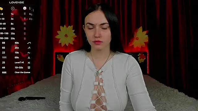 Snapshot of Witch_Lady chatting on November 26, 2025, 7:19 am Witch Lady online show from November 26, 2025, 7:19 am