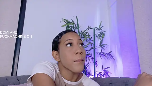 flavia cruz online show from December 18, 2025, 7:07 pm