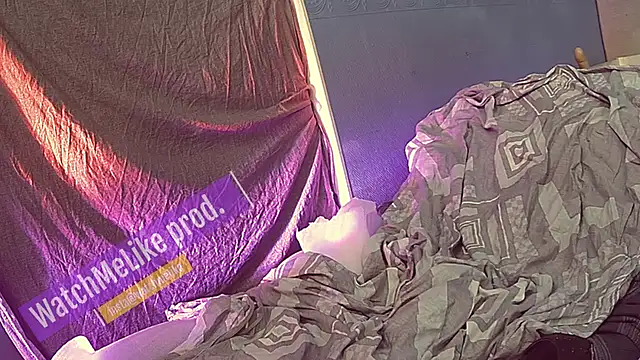 wowmelikez online show from March 15, 2025, 9:41 am