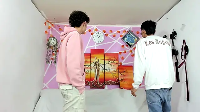 Fresahot2005 online show from February 13, 2025, 6:59 pm