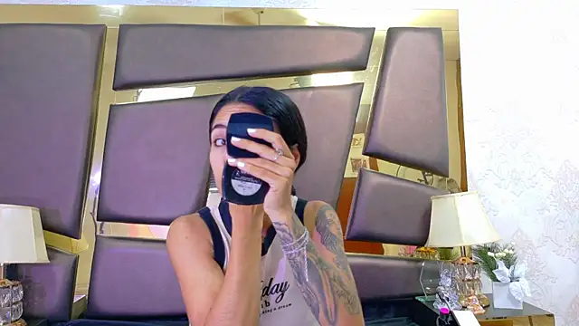 NicoleEsposito online show from February 26, 2026, 12:38 pm