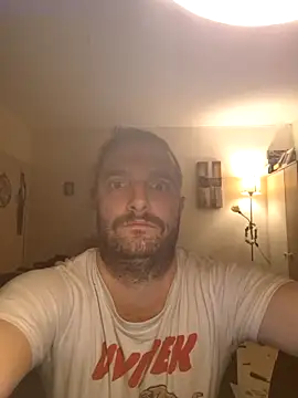 Zlyzloba21 online show from November 7, 2025, 12:26 am