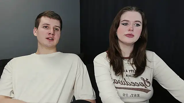 Snapshot of Pinku_kitsune chatting on March 12, 2025, 11:43 am Pinku kitsune online show from March 12, 2025, 11:43 am