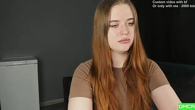 Snapshot of Pinku_kitsune chatting on February 27, 2026, 5:18 am Pinku kitsune online show from February 27, 2026, 5:18 am