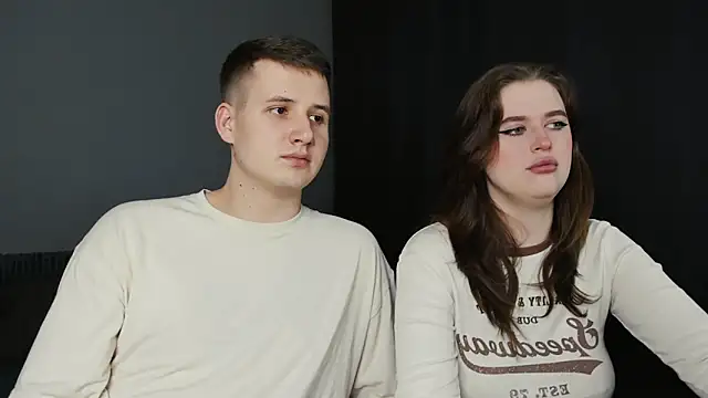 Snapshot of Pinku_kitsune chatting on March 20, 2025, 9:02 pm Pinku kitsune online show from March 20, 2025, 9:02 pm