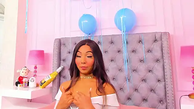 HaileeRoberts online show from September 29, 2025, 1:06 pm