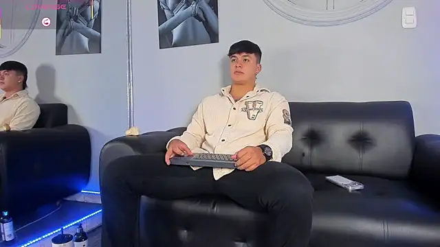 Cristopher strong online show from February 2, 2026, 1:10 pm