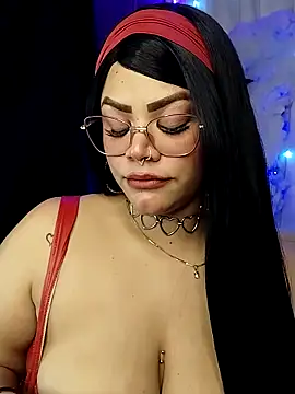 Snapshot of IamAlana_ chatting on June 9, 2026, 7:48 pm IamAlana online show from June 9, 2026, 7:48 pm