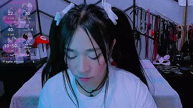 Snapshot of AlanaLuck chatting on December 5, 2025, 7:45 pm AlanaLuck online show from December 5, 2025, 7:45 pm