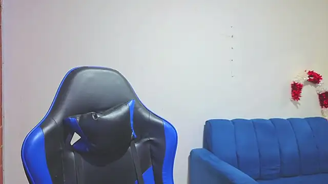 Snapshot of Demitryo chatting on February 10, 2026, 2:21 am Demitryo online show from February 10, 2026, 2:21 am