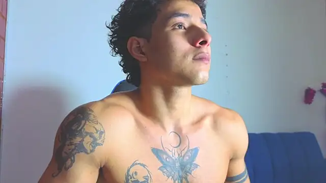 Snapshot of Demitryo chatting on February 2, 2026, 5:06 am Demitryo online show from February 2, 2026, 5:06 am