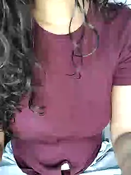 Snapshot of Ms_Neera chatting on February 25, 2025, 11:43 am Ms Neera online show from February 25, 2025, 11:43 am