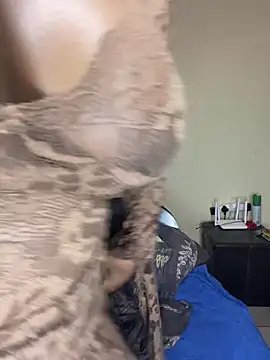 DarkBerry87 online show from March 4, 2026, 7:43 pm