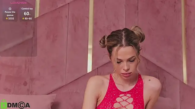 AllenaMoon online show from January 21, 2025, 8:43 pm