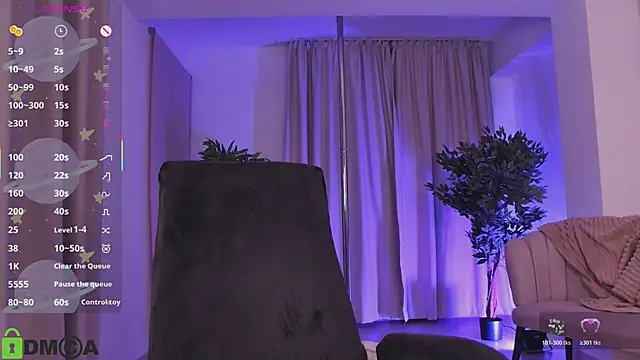 Snapshot of AllenaMoon chatting on January 16, 2026, 8:35 pm AllenaMoon online show from January 16, 2026, 8:35 pm