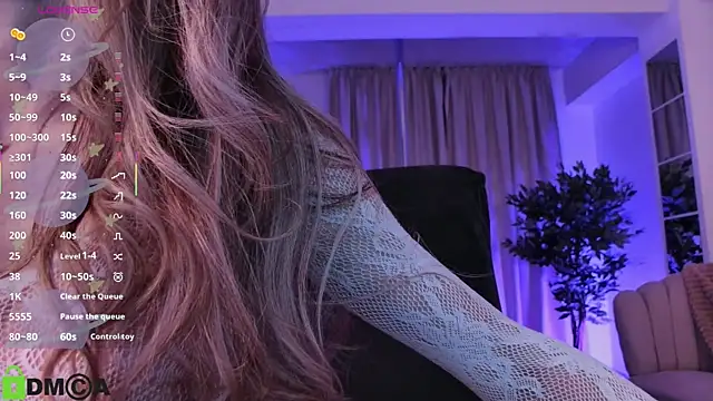 Snapshot of AllenaMoon chatting on February 10, 2026, 8:08 pm AllenaMoon online show from February 10, 2026, 8:08 pm